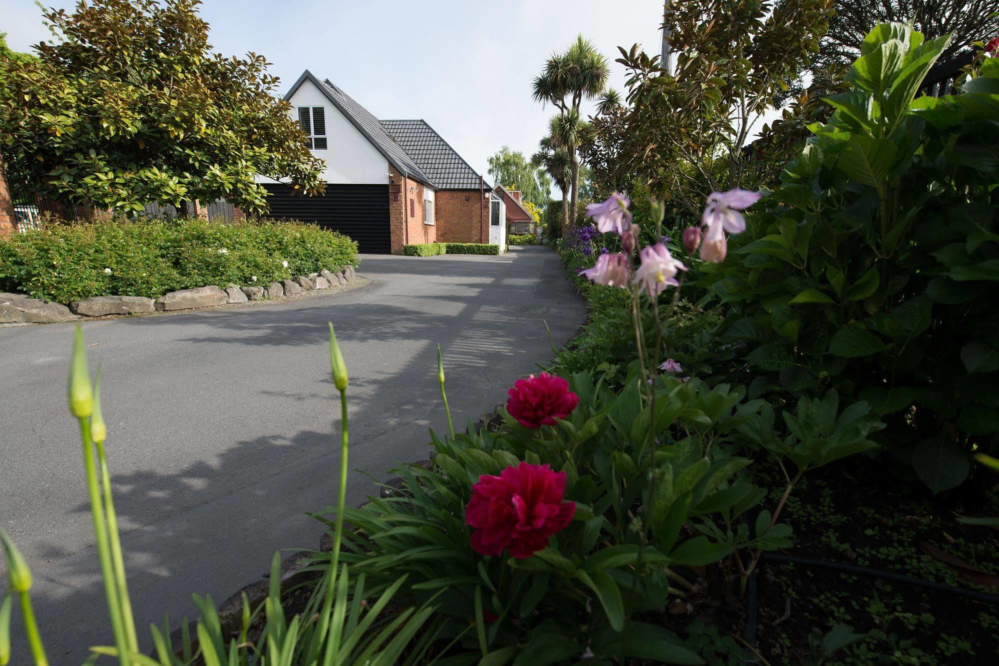 Finlay Banks Boutique Bed & Breakfast クライストチャーチ エクステリア 写真